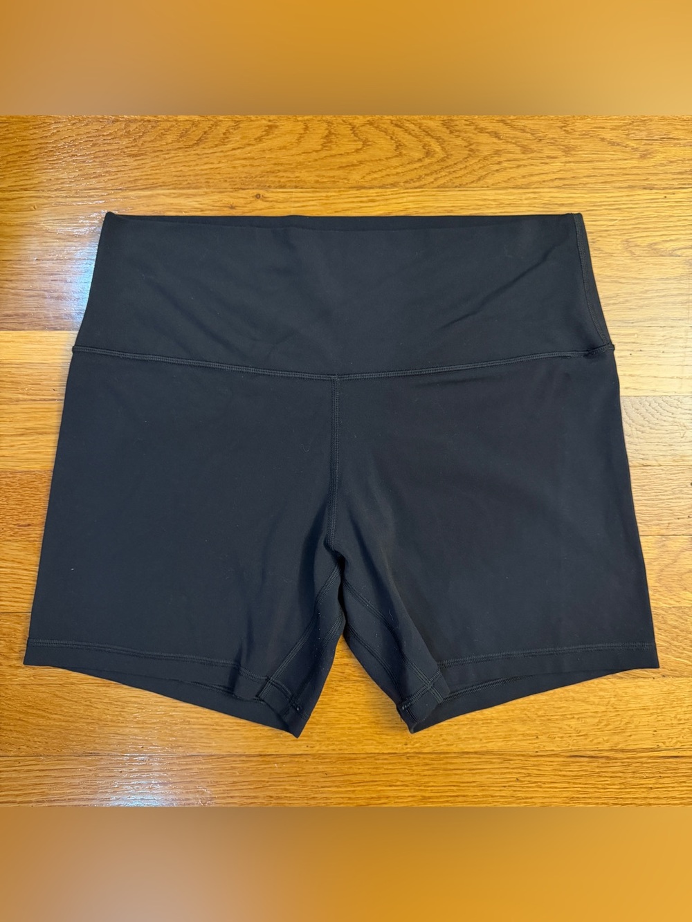 Lululemon Align High-Rise Short 6" Black - Size 14 - Picture 6 of 7